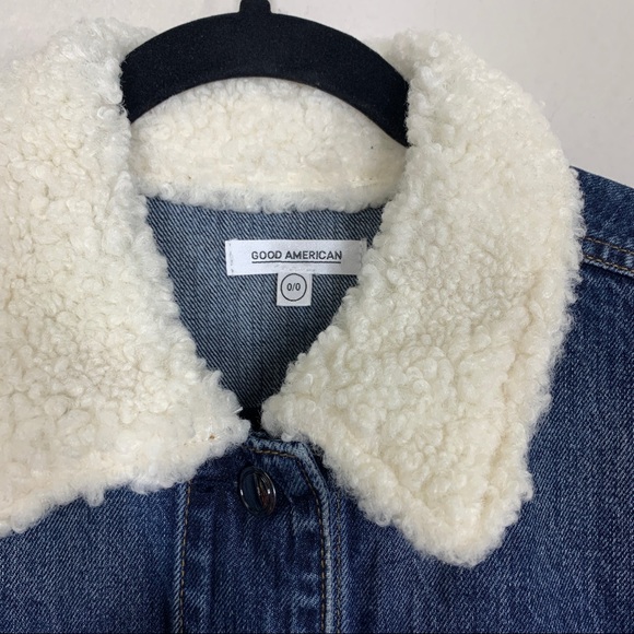 GOOD AMERICAN Sherpa Collar Boyfriend Denim Jacket - Picture 4 of 6